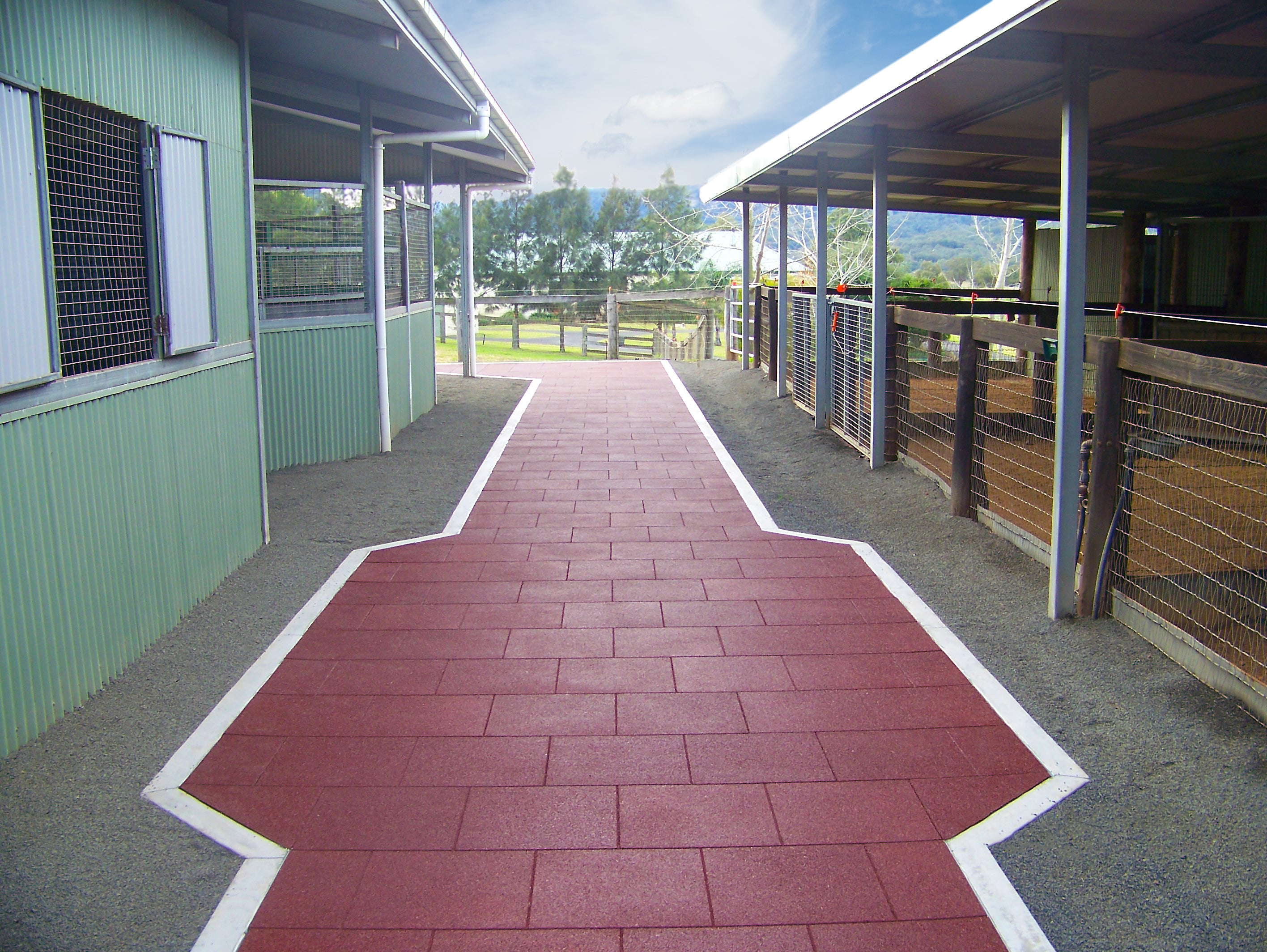 rubber tiles for horse stable surrounds